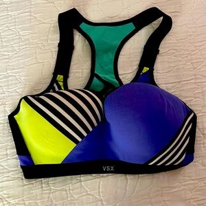 Victoria Secret Sports Bra